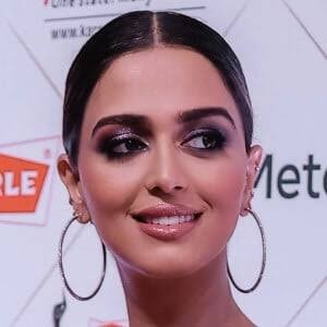 Jumana Abdu Rahman – Zyvera feature
